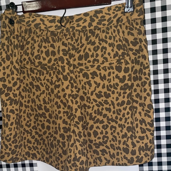 A New Day Leopard Shorts size medium - Picture 6 of 9